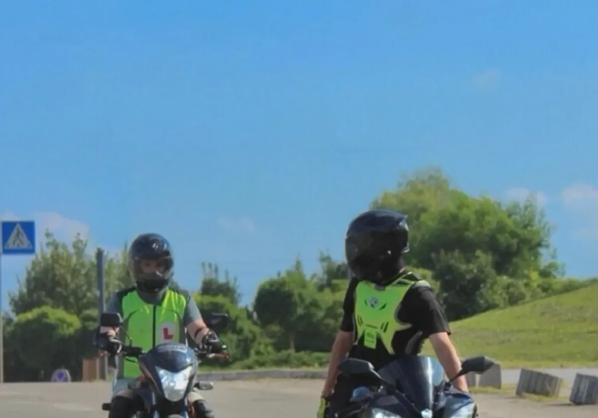 Повний курс в мотошколі Pro-Biker